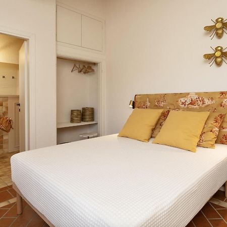 Scarlea Rooms Чечина Екстер'єр фото