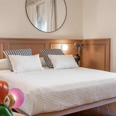 Scarlea Rooms Чечина Екстер'єр фото
